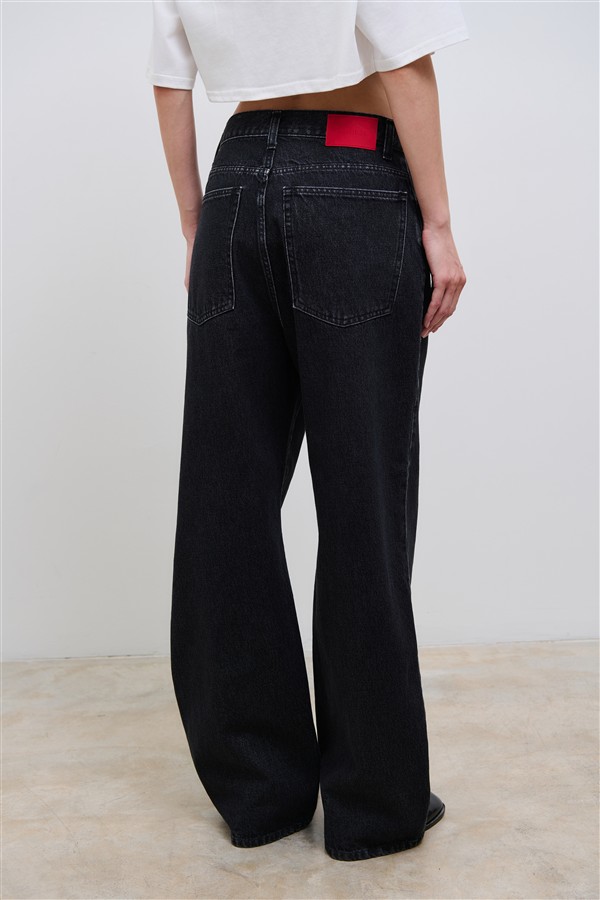 COMBOS 098 IRIS DENIM PANTS BLACK